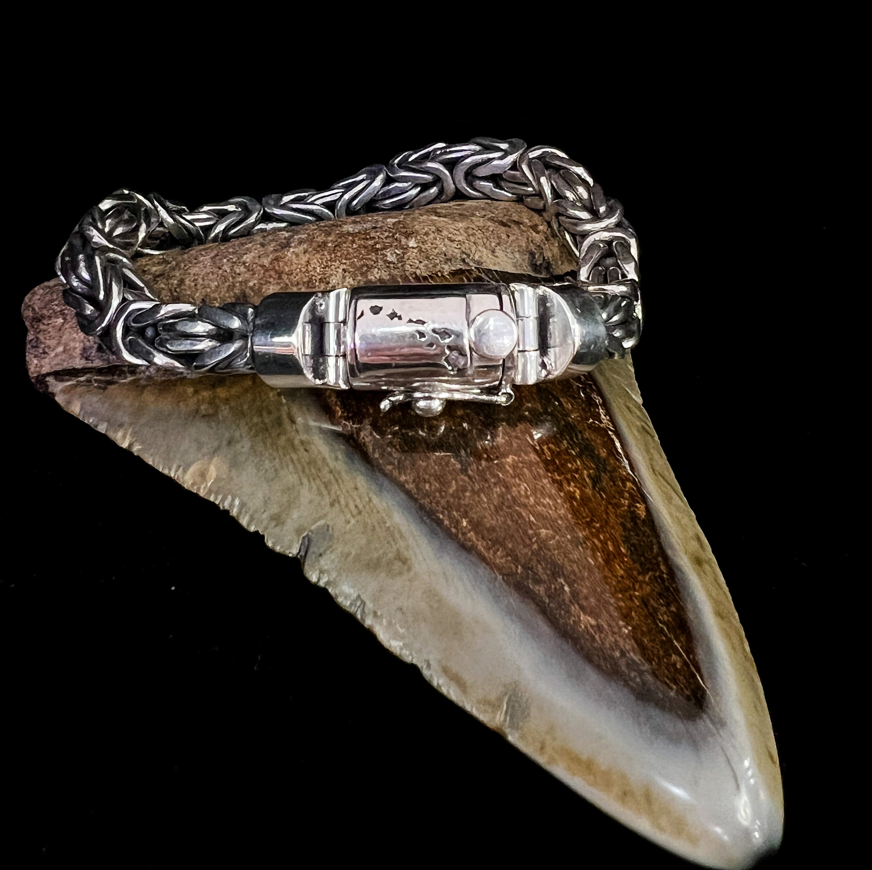 Thick 8mm Square Byzantine Bracelet